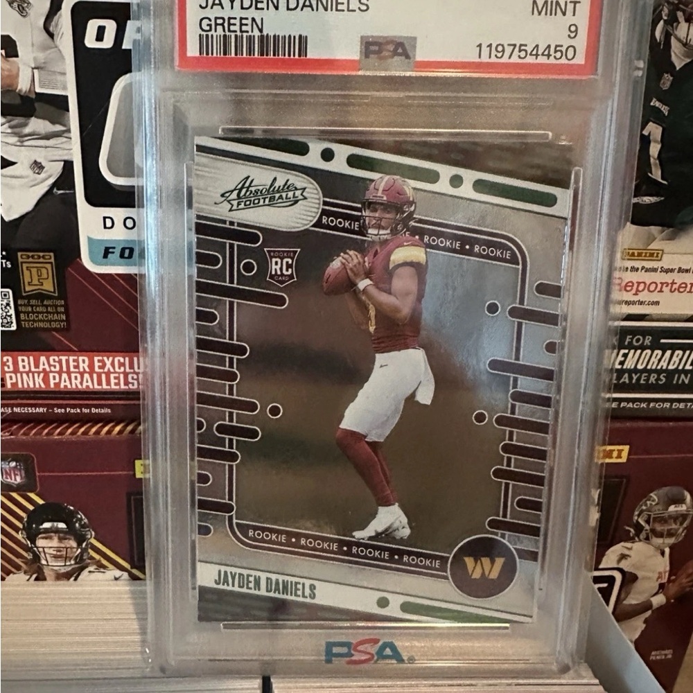 2024 Absolute Jayden Daniels PSA 9 Green Foil SP Rookie Card #102 MINT RC